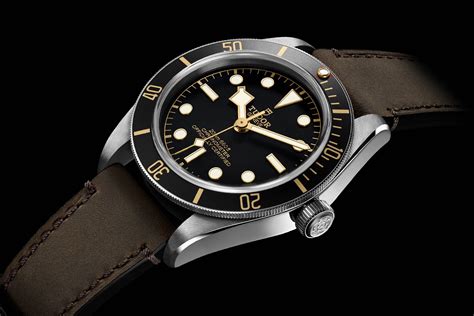 tudor black bay 58 39mm.